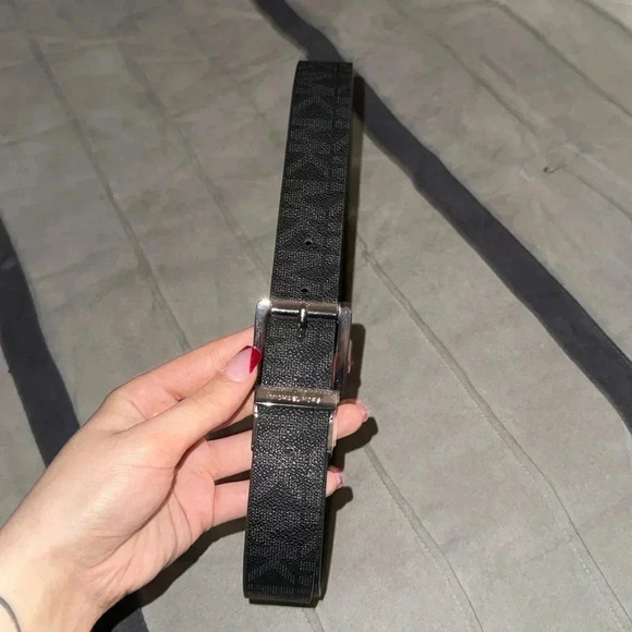 MK SYNTHETIC LEATHER BELT - Picture 2 of 3